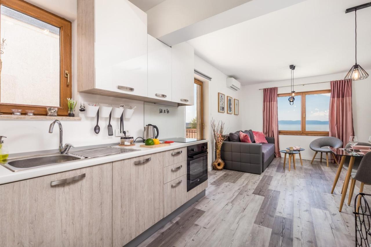 Fara Apartament